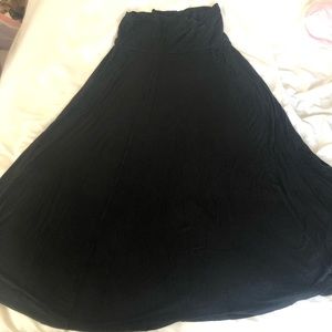 Gap L black maxi skirt